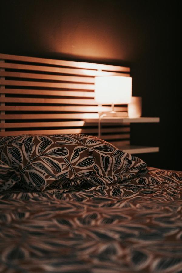 Cosy T2 Renove, Proche Centre-Ville-Fibre/Netflix Montluçon Екстериор снимка